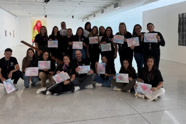 Comunidade Social Medic agradece ao Museu de Arte Contemporânea do Paraná pela experiência durante o Encontro Anual comunidade social medic agradece ao museu de arte contemporanea do parana pela experiencia durante o encontro anual 1