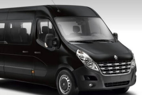 Economize ao alugar van preço justo para sua próxima viagem unnamed 2025 01 31T100213.157