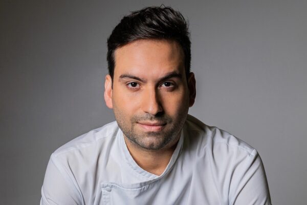 A Fábrica de Chefs 2025 e a importância da saúde mental na gastronomia Chef Hugo Grassi diz que para aguentar a pressao e preciso ter fe e1743259004601