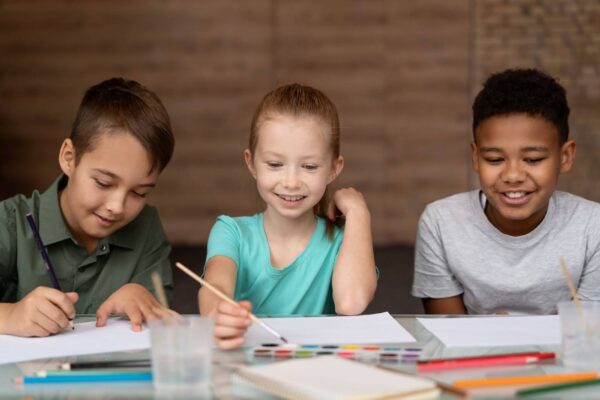 Brincadeiras Educativas na Infância: Como Ajudam no Desenvolvimento Cognitivo e Emocional unnamed 9