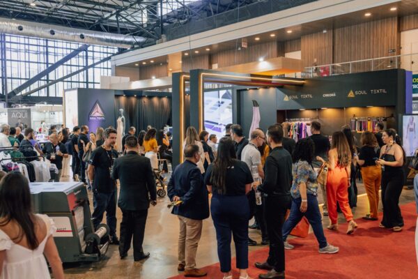 Caruaru recebe em julho o ONDM, um dos principais eventos do setor da moda e confecção no Brasil Feira de Negocios no ONDM DKZ Fotografia