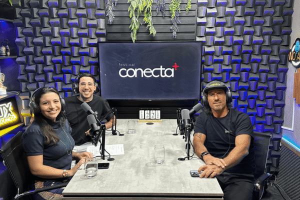 Movimento Conecta+ amplia atuação com canal de conteúdo no YouTube Marina Souza CEO e fundadora do Movimento Conecta Bruno Ramos e Fabio Perin especialista em comunicacao e desenvolvimento humano min