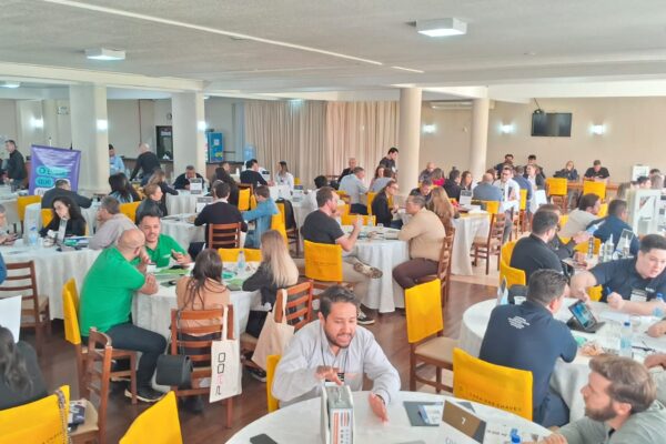 Joinville sedia Rodada de Negócios da Construção Civil e conecta fornecedores a 25 grandes construtoras Rodada de Negócios Joinville
