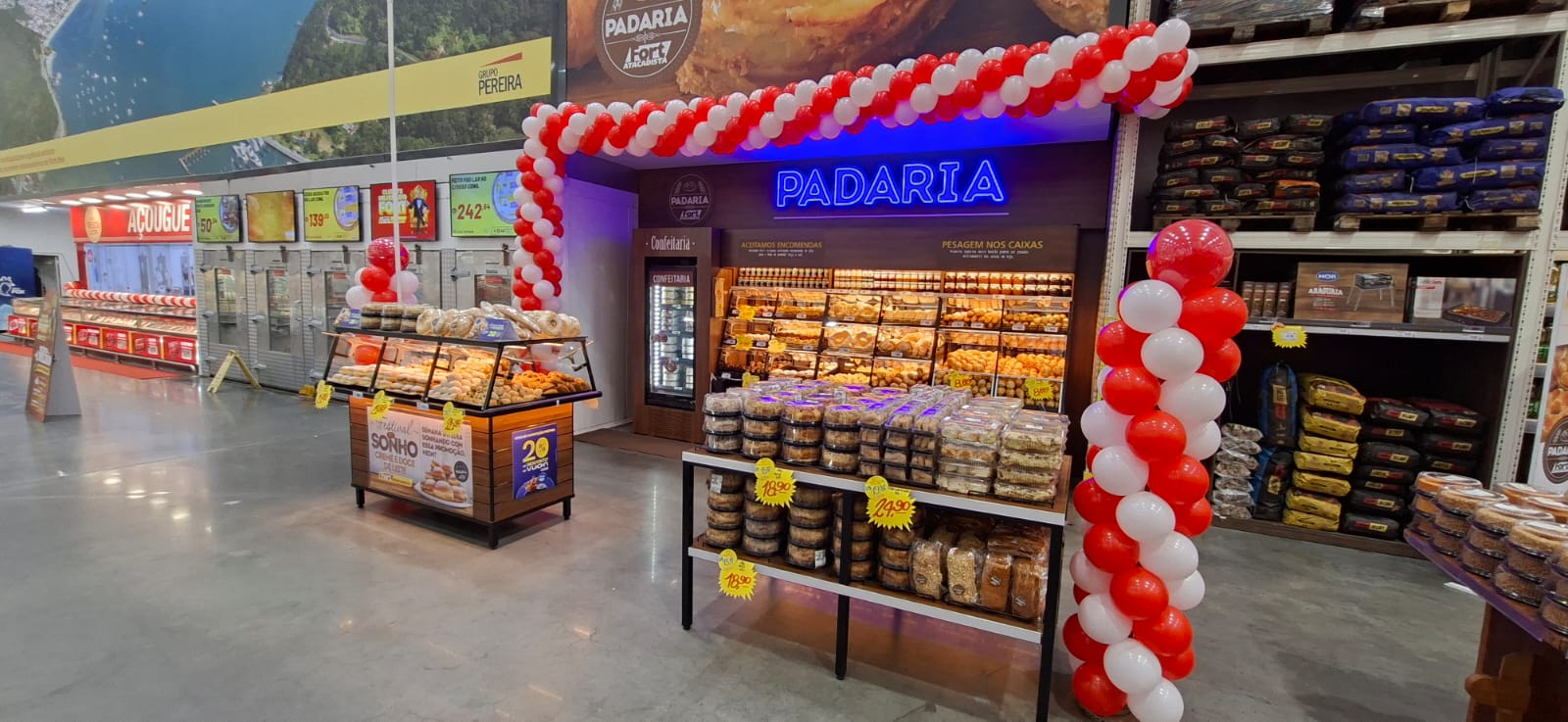 Fort Atacadista inaugura padaria na loja de Porto Belo 1 Padaria inaugurada no Fort Atacadista Porto Belo ao lago do Acougue Carne Fresca