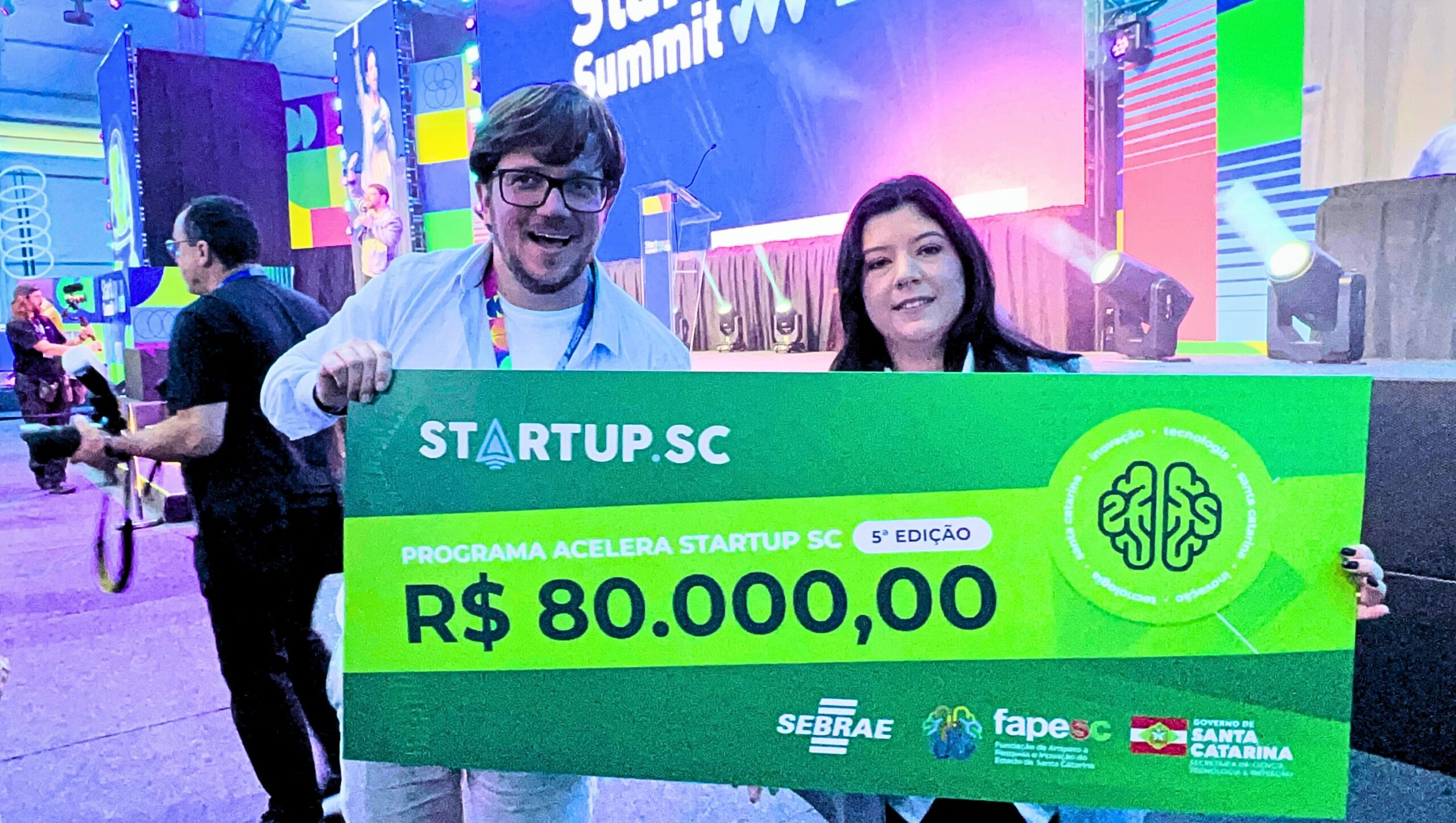 Diarista Fácil é destaque no Startup Summit 2025 e celebra prêmio de R$ 80 mil no palco principal 5 Foto Noticias Temp 3 scaled