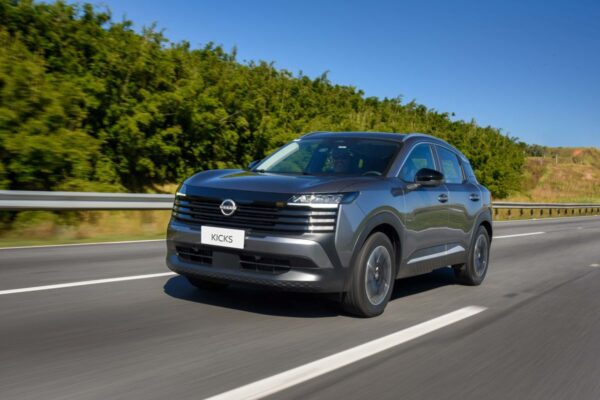 Dunlop equipa novo Nissan Kicks e estreia como fornecedora oficial da Nissan no Brasil Nissan Kicks Advance 2026