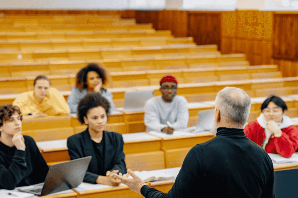 Ações Anulatórias e a Defesa da Imunidade das Instituições de Ensino – Uma Análise Necessária capa para artigo tributario